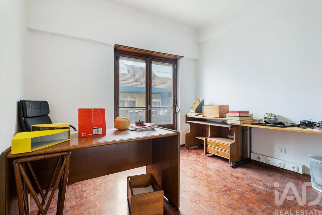 Apartamento T2 para Venda em Beato Foto 12