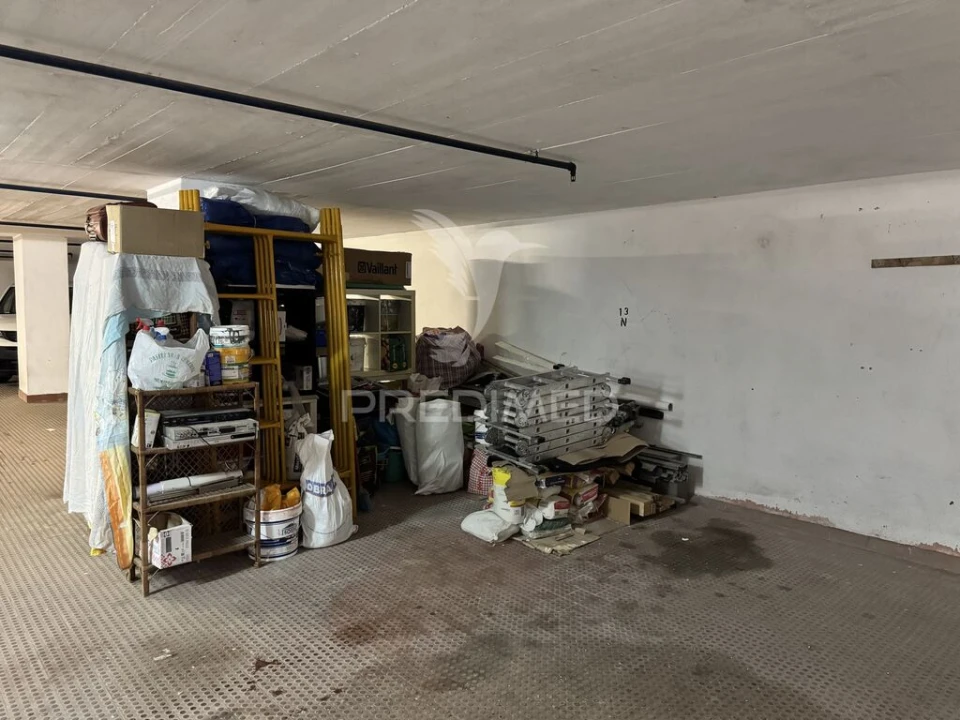 Garagem para Venda em Algueirão-Mem Martins Foto 3