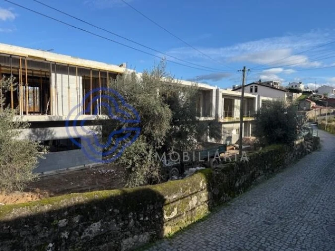 Moradia T4 para Venda em Boidobra Foto 41