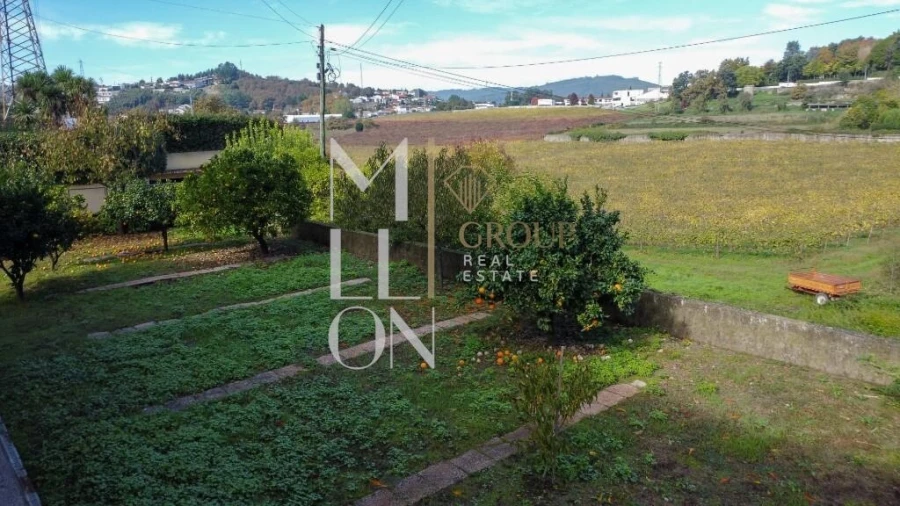 Moradia T4 para Venda em Selho (São Jorge) Foto 7