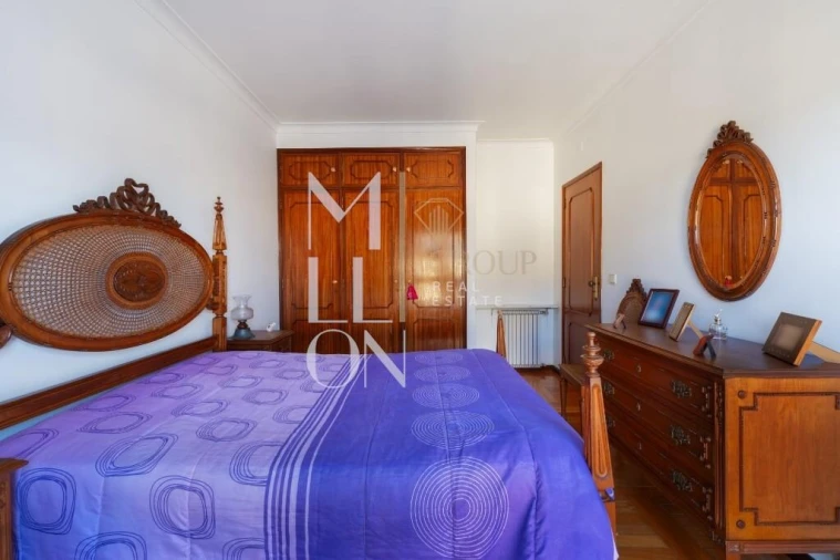 Moradia T4 para Venda em Selho (São Jorge) Foto 11