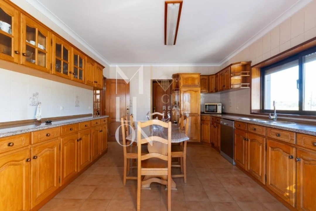 Moradia T4 para Venda em Selho (São Jorge) Foto 5