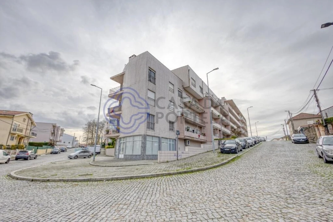 Apartamento T2 para Venda em Gulpilhares e Valadares Foto 2