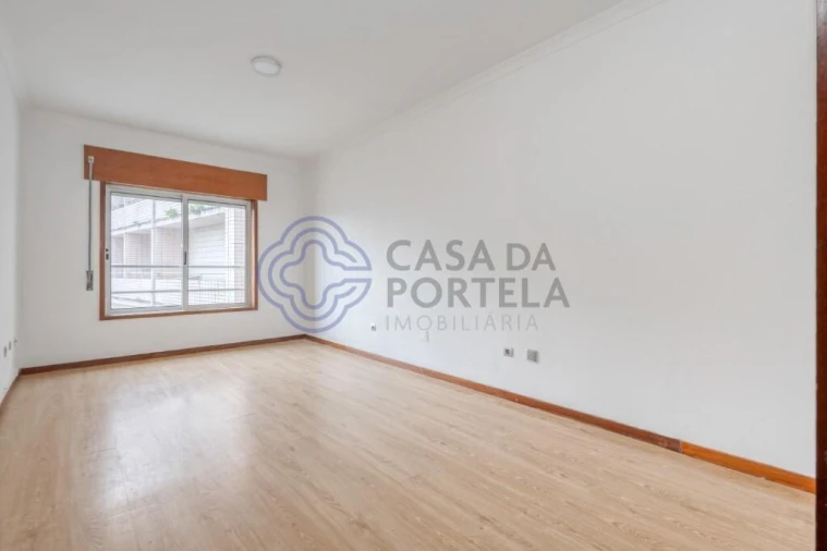 Apartamento T2 para Venda em Gulpilhares e Valadares Foto 12