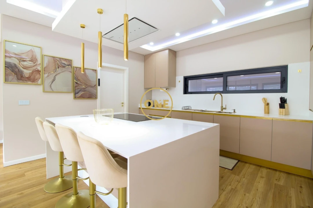 Moradia T3 para Venda em Machico Foto 6