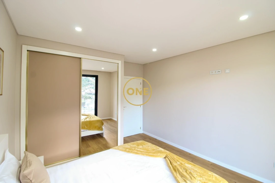 Moradia T3 para Venda em Machico Foto 40