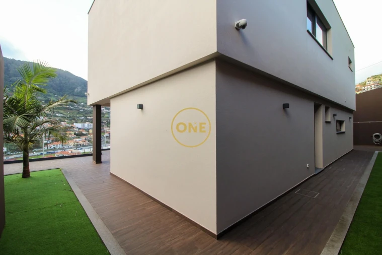 Moradia T3 para Venda em Machico Foto 51