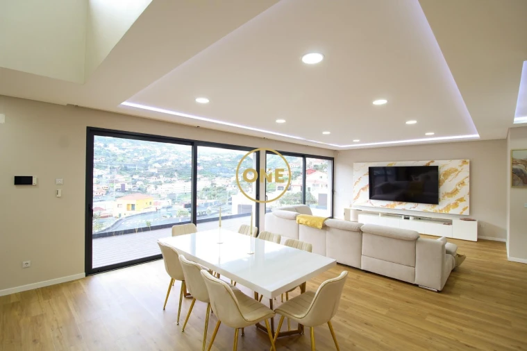 Moradia T3 para Venda em Machico Foto 5