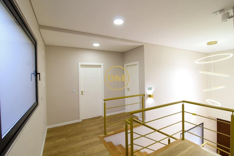 Moradia T3 para Venda em Machico Foto 20