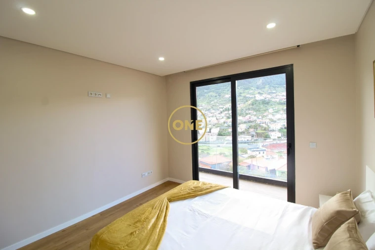 Moradia T3 para Venda em Machico Foto 41