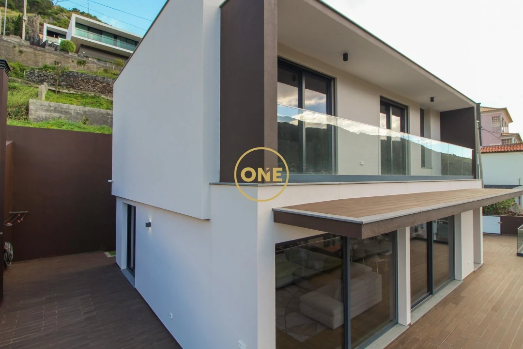 Moradia T3 para Venda em Machico Foto 49