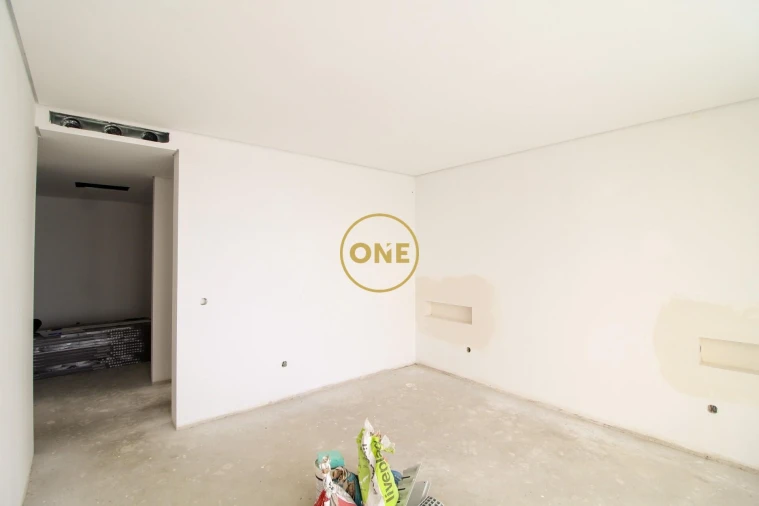 Moradia T2 para Venda em Arco da Calheta Foto 20