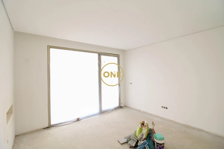 Moradia T2 para Venda em Arco da Calheta Foto 19