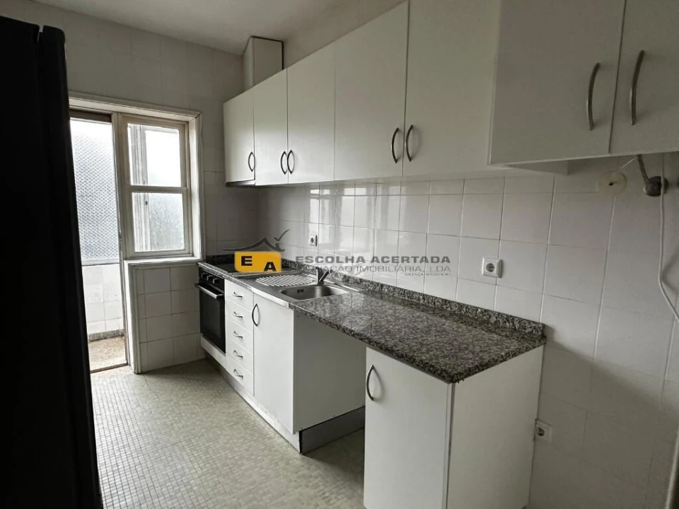 Apartamento T3 para Venda em Ermesinde Foto 2