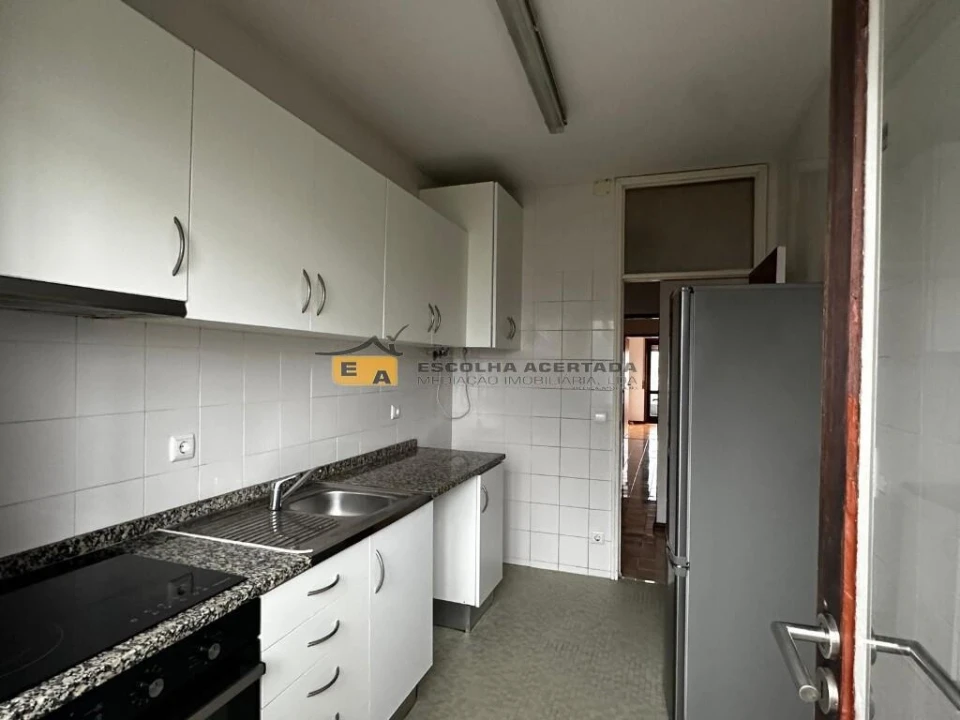 Apartamento T3 para Venda em Ermesinde Foto 1