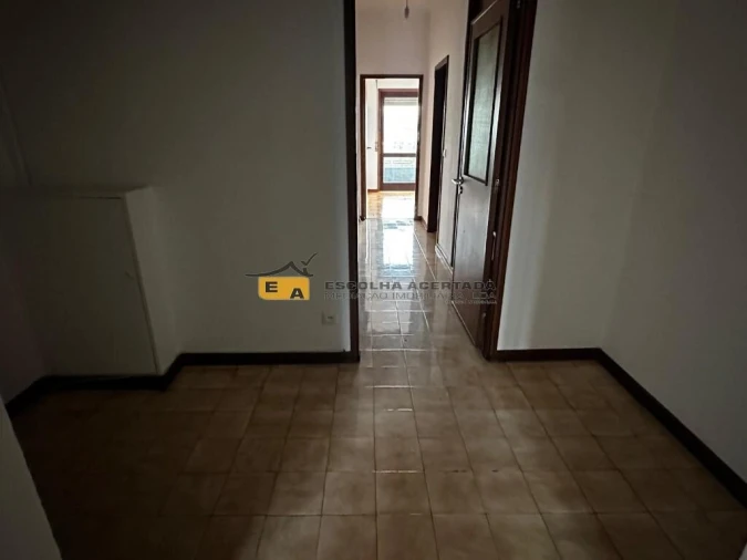 Apartamento T3 para Venda em Ermesinde Foto 14