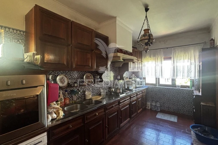 Moradia T4 para Venda em Corroios Foto 5