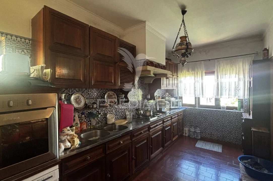 Moradia T4 para Venda em Corroios Foto 5