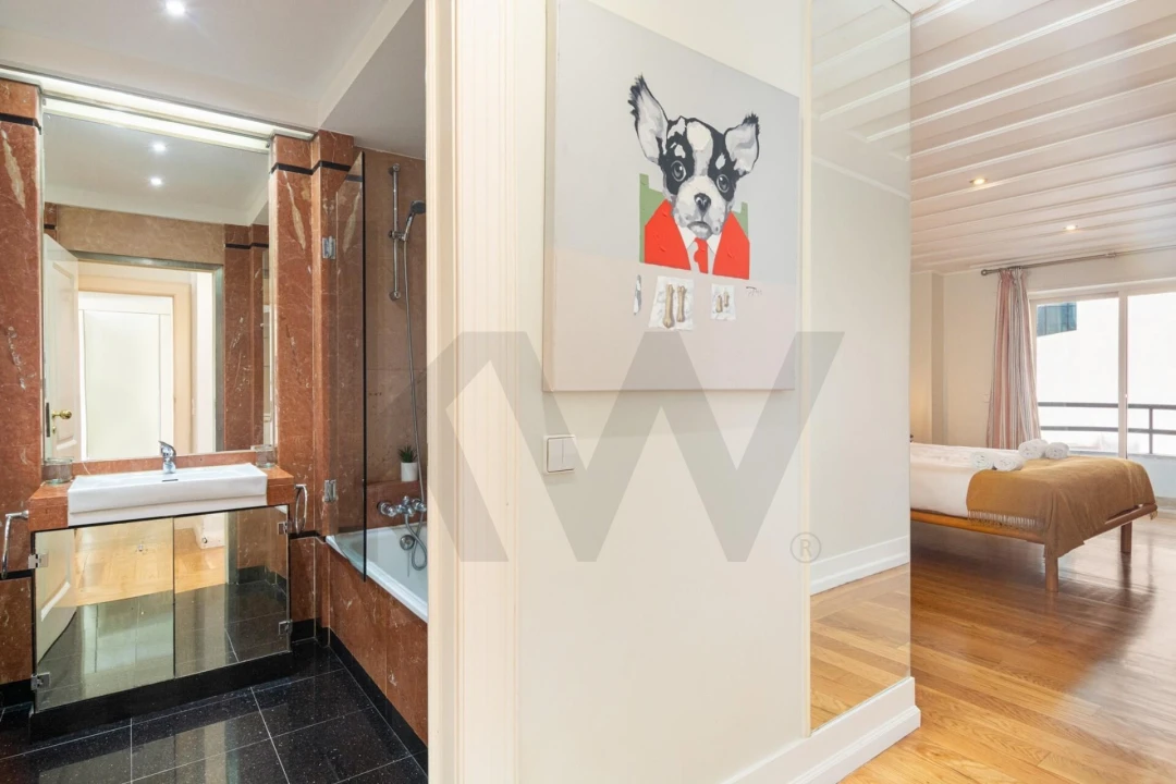 Apartamento T4 para Arrendamento em Avenidas Novas Foto 13