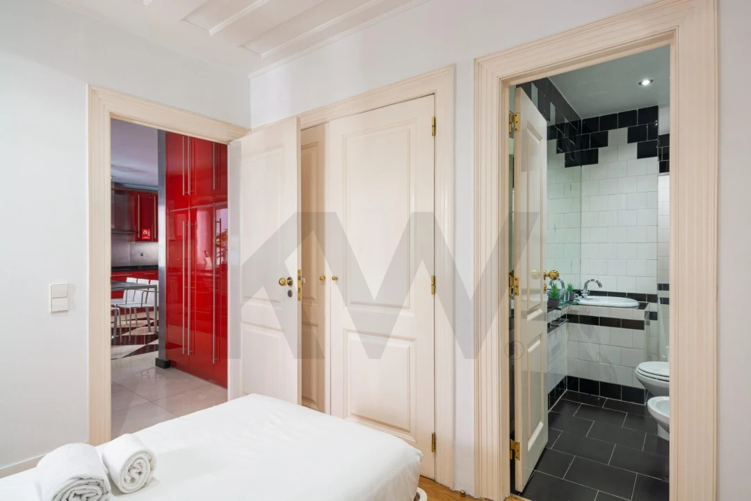 Apartamento T4 para Arrendamento em Avenidas Novas Foto 12