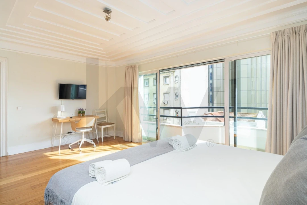 Apartamento T4 para Arrendamento em Avenidas Novas Foto 17