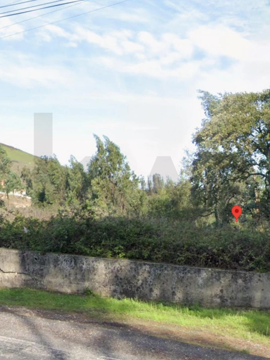 Terreno para Venda em Venda do Pinheiro e Santo Estêvão das Galés Foto 3