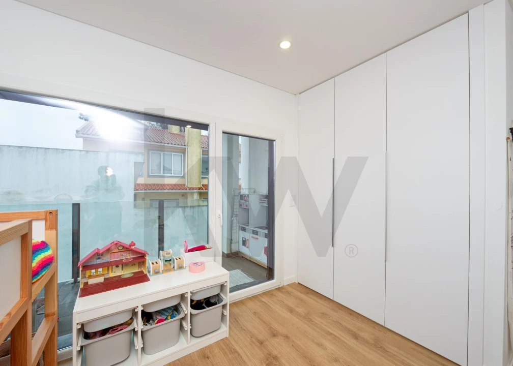 Moradia T4 para Venda em Fernao Ferro Foto 26