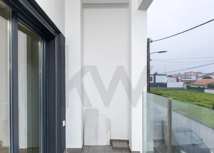 Moradia T4 para Venda em Fernao Ferro Foto 17