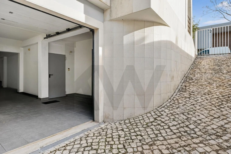 Moradia T4 para Venda em Azeitão (São Lourenço e São Simão) Foto 47