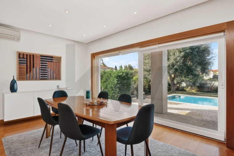 Moradia T4 para Venda em Azeitão (São Lourenço e São Simão) Foto 17