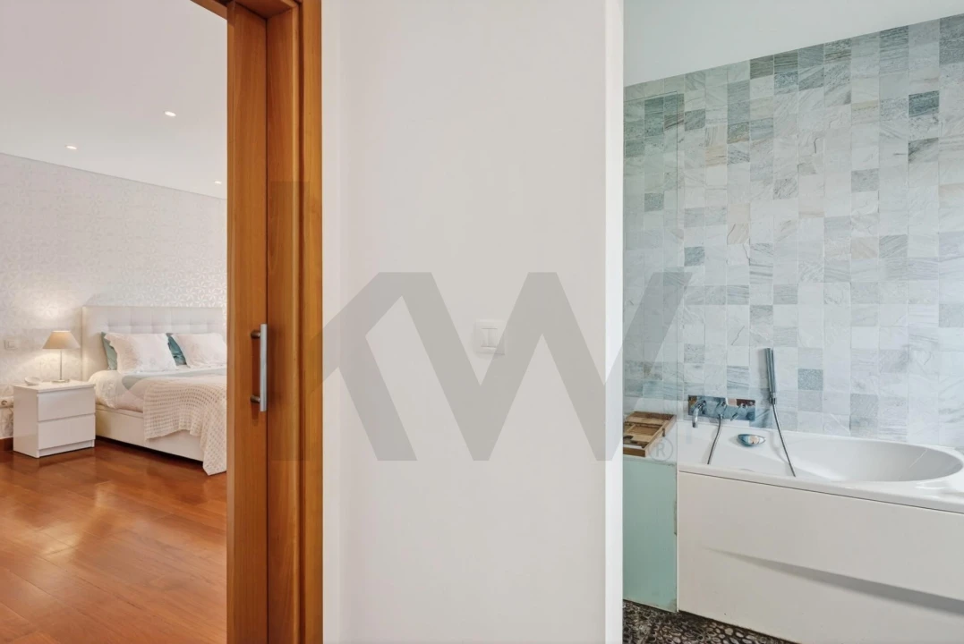 Moradia T4 para Venda em Azeitão (São Lourenço e São Simão) Foto 38