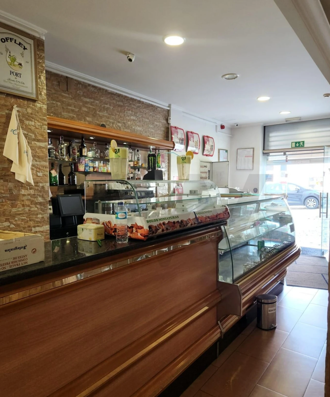 Loja para Venda em Laranjeiro e Feijó Foto 6