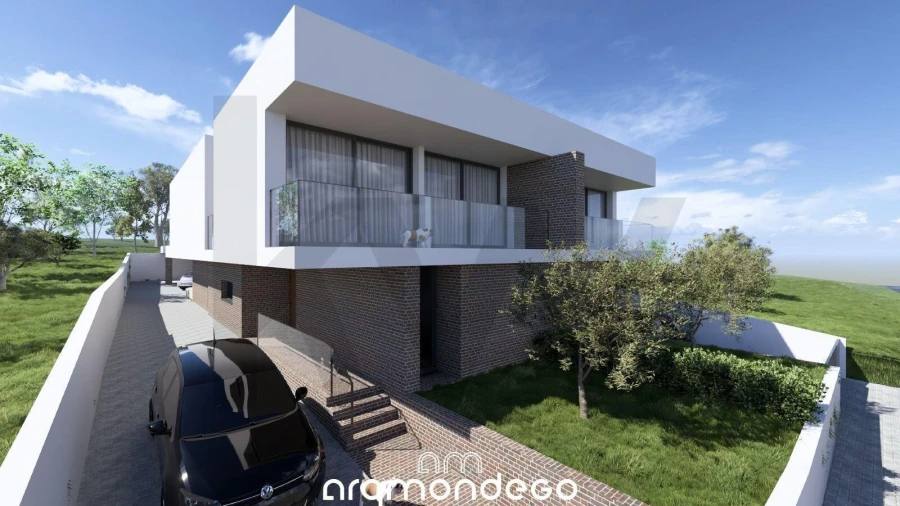 Moradia T4 para Venda em Trouxemil e Torre de Vilela Foto 3