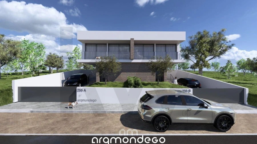Moradia T4 para Venda em Trouxemil e Torre de Vilela