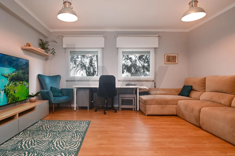 Apartamento T3 para Venda em Oeiras e São Julião da Barra, Paço de Arcos e Caxias Foto 2