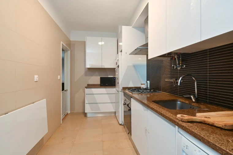 Apartamento T3 para Venda em Oeiras e São Julião da Barra, Paço de Arcos e Caxias Foto 6