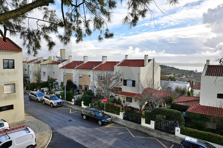 Apartamento T3 para Venda em Oeiras e São Julião da Barra, Paço de Arcos e Caxias Foto 27