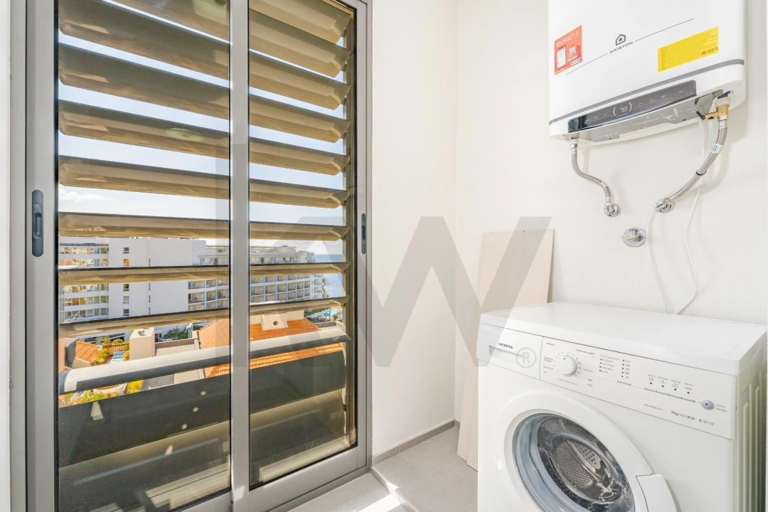 Apartamento T2 para Arrendamento em São Martinho Foto 14