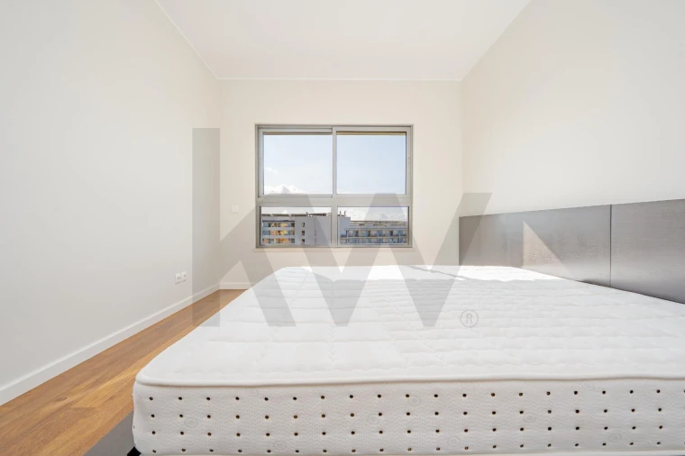 Apartamento T2 para Arrendamento em São Martinho Foto 17