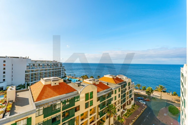 Apartamento T2 para Arrendamento em São Martinho Foto 9