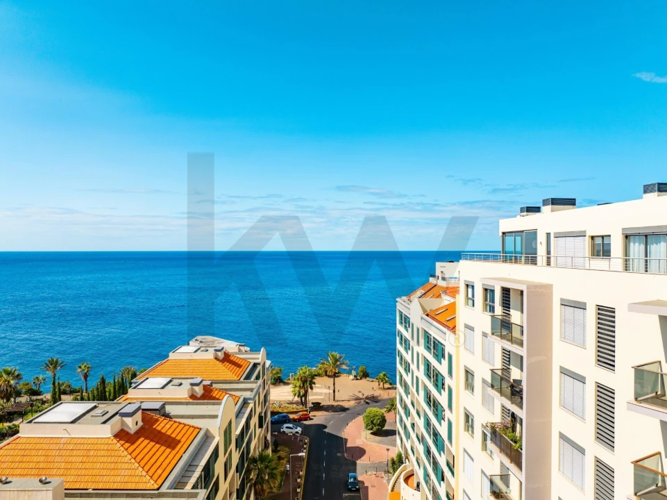 Apartamento T2 para Arrendamento em São Martinho Foto 2