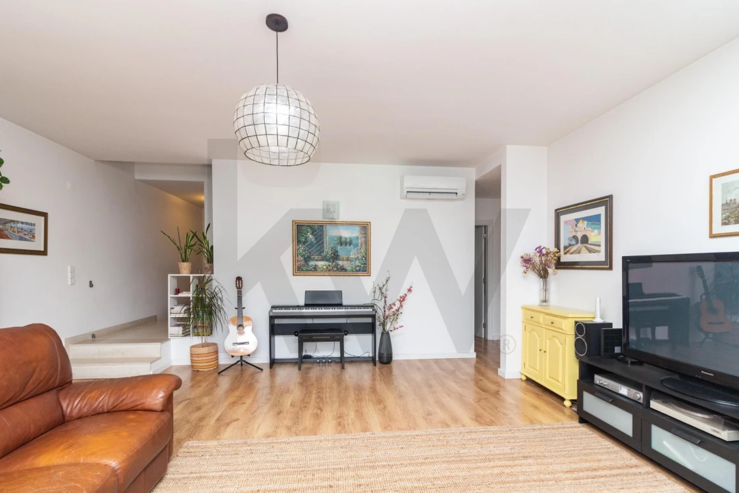 Moradia T5 para Arrendamento em Vila Franca de Xira Foto 7