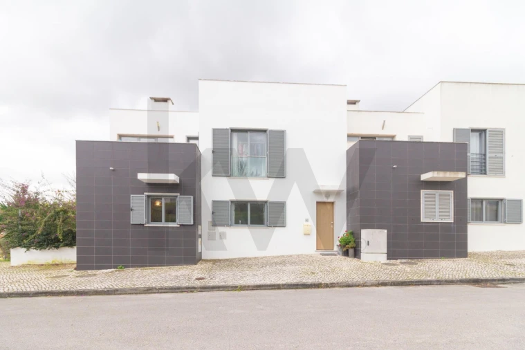 Moradia T5 para Arrendamento em Vila Franca de Xira Foto 35