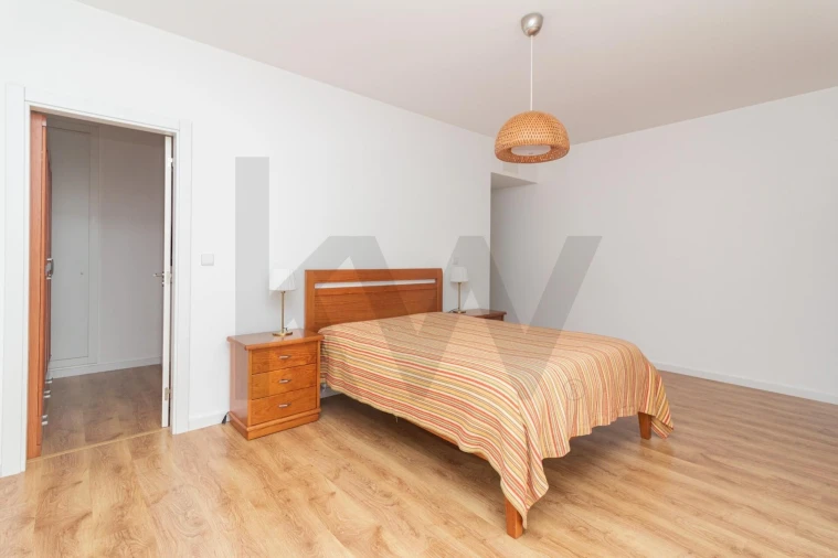 Moradia T5 para Arrendamento em Vila Franca de Xira Foto 27