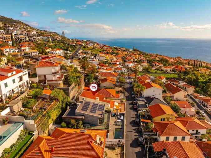 Moradia T3 para Venda em Funchal (Santa Maria Maior) Foto 3