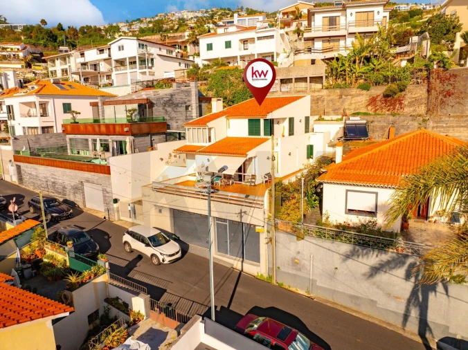 Moradia T3 para Venda em Funchal (Santa Maria Maior) Foto 2