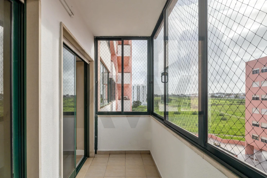 Apartamento T2 para Venda em Barreiro e Lavradio Foto 10