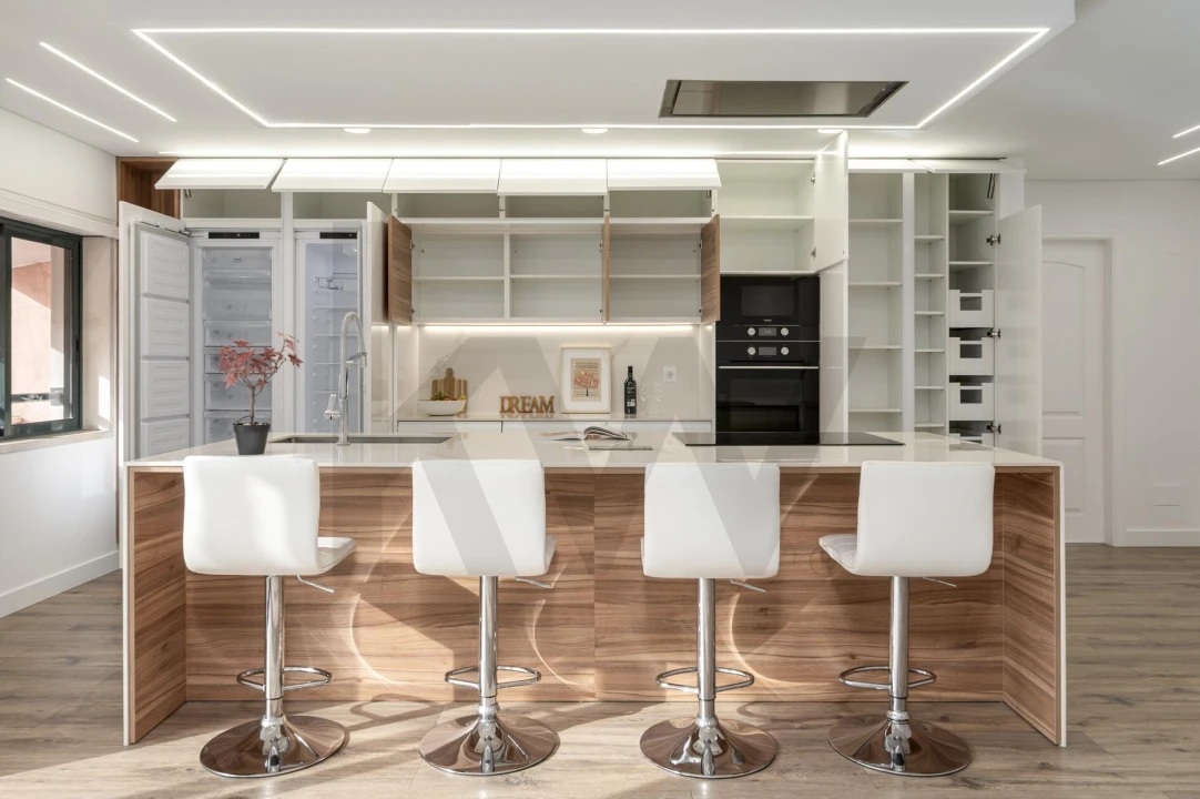 Apartamento T2 para Venda em Barreiro e Lavradio Foto 8