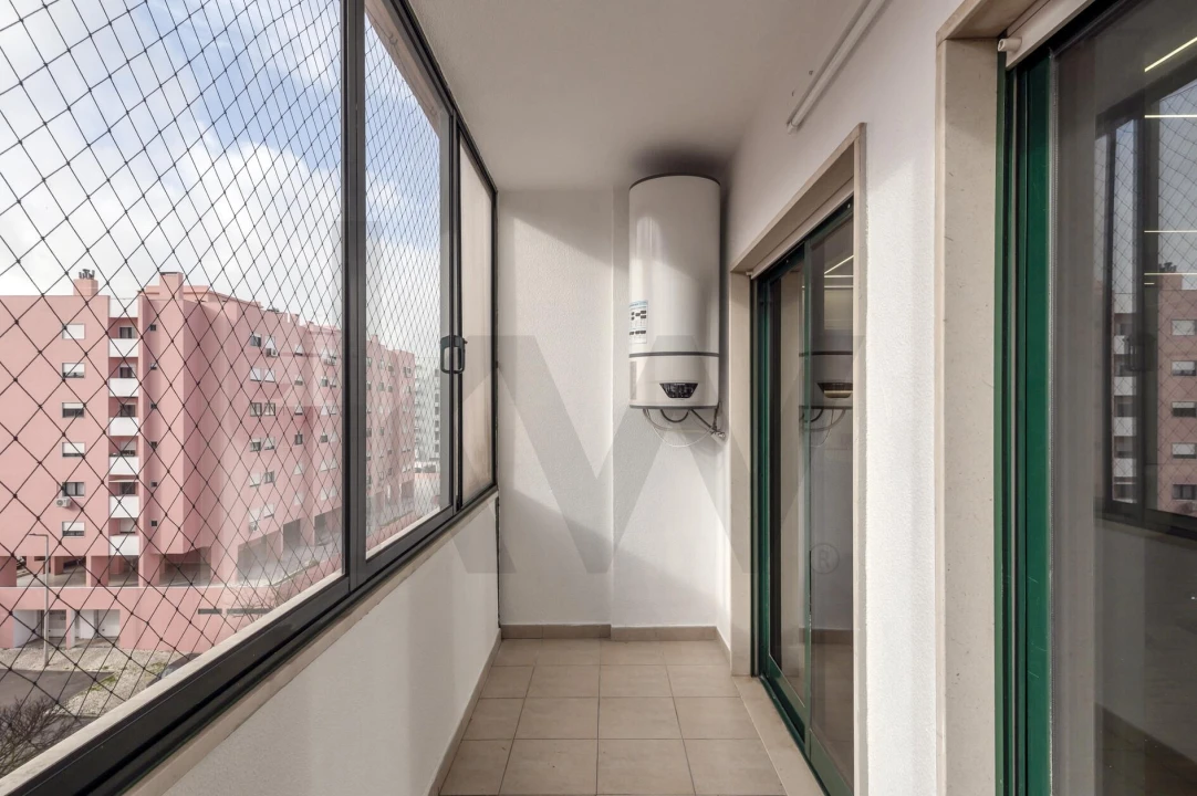 Apartamento T2 para Venda em Barreiro e Lavradio Foto 9