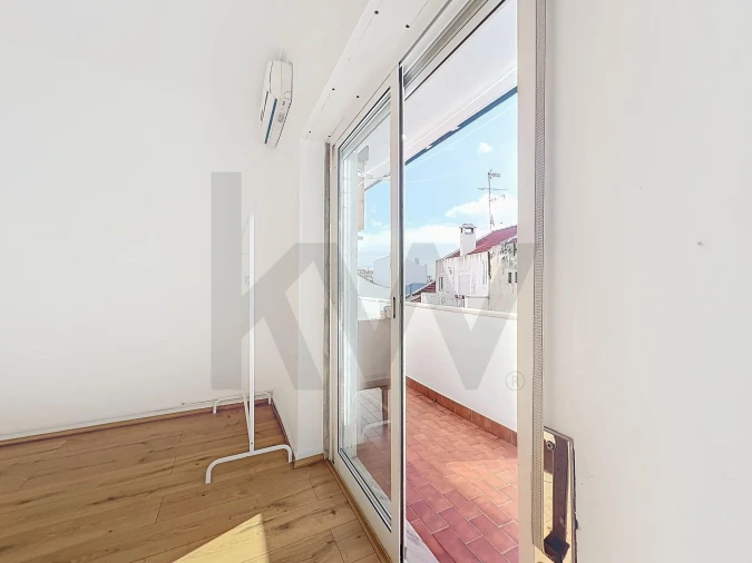 Apartamento T2 para Arrendamento em Alverca do Ribatejo e Sobralinho Foto 8